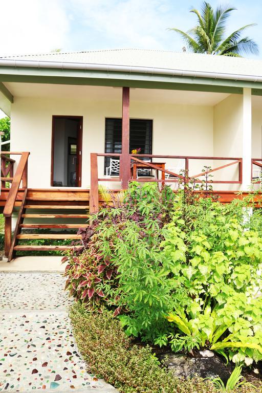 Santo Seaside Villas Luganville Exterior foto